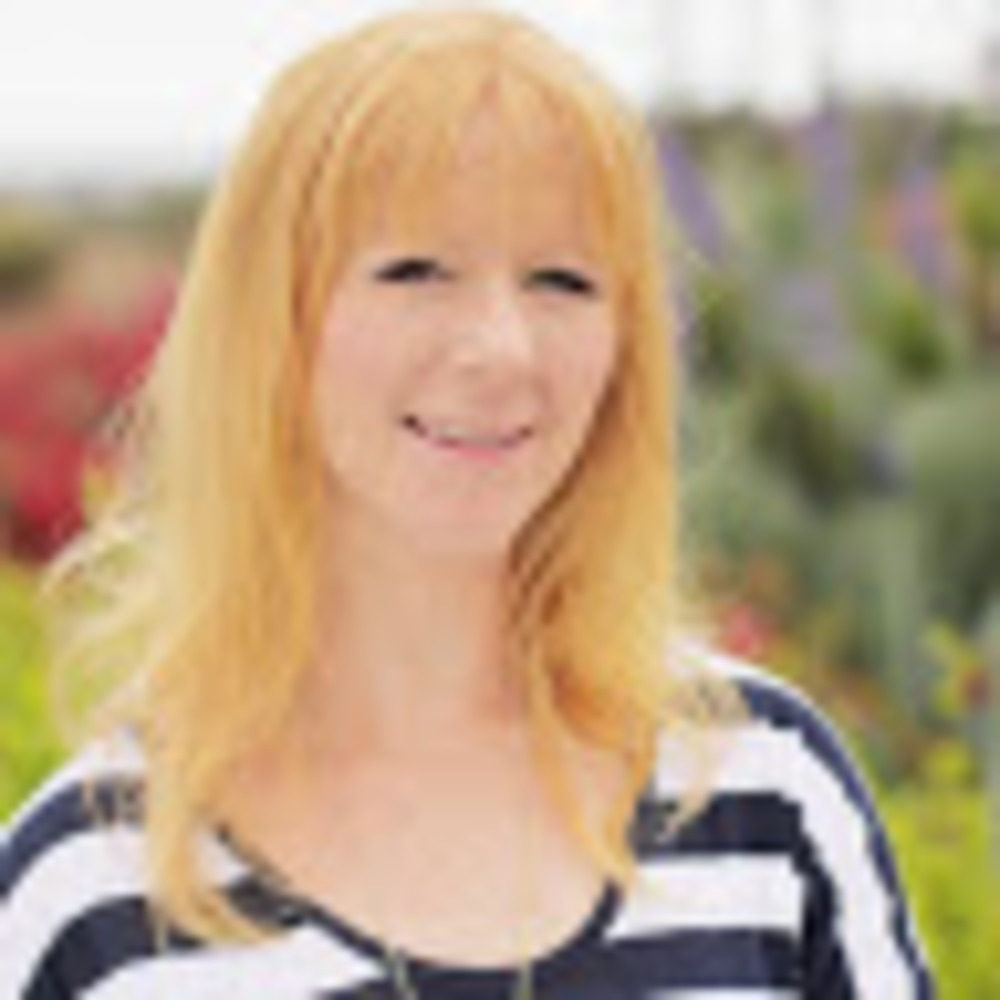 Meet your Posher, Claire